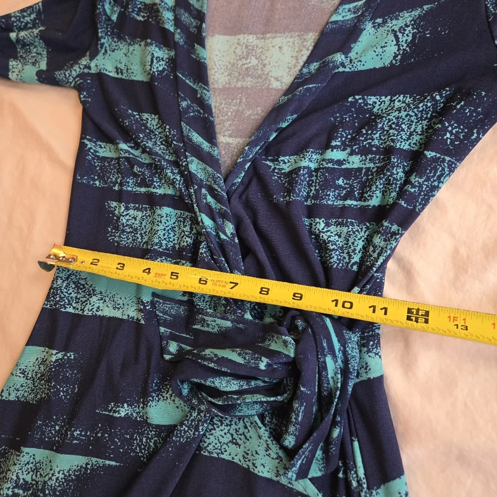 BCBG Alberta Ocean Blue & Turquoise Teal Wrap Dress - Picture 7 of 9